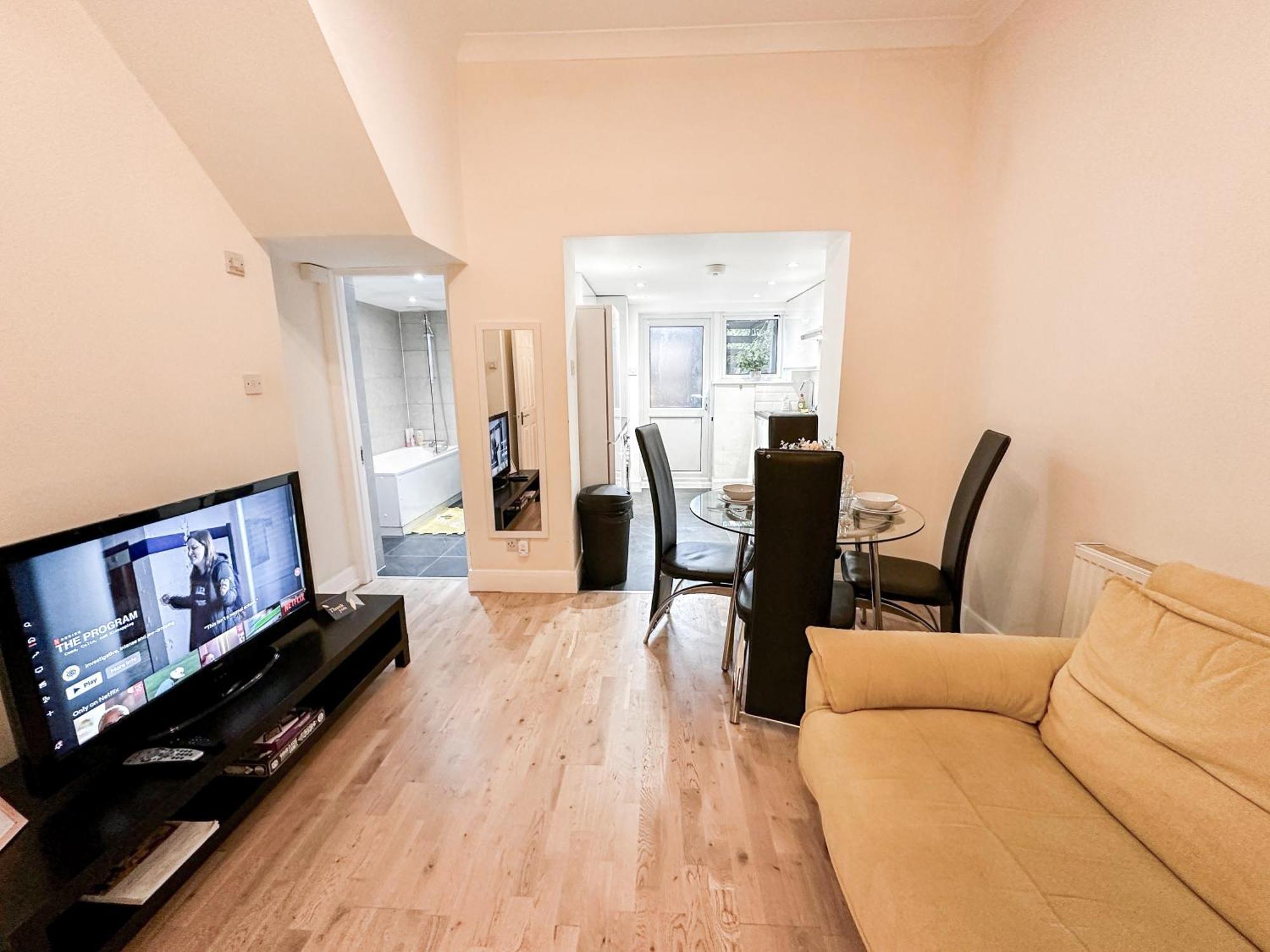 1Bedroom Flat With Small Garden In Finsbury Park, Highbury Londres Exterior foto