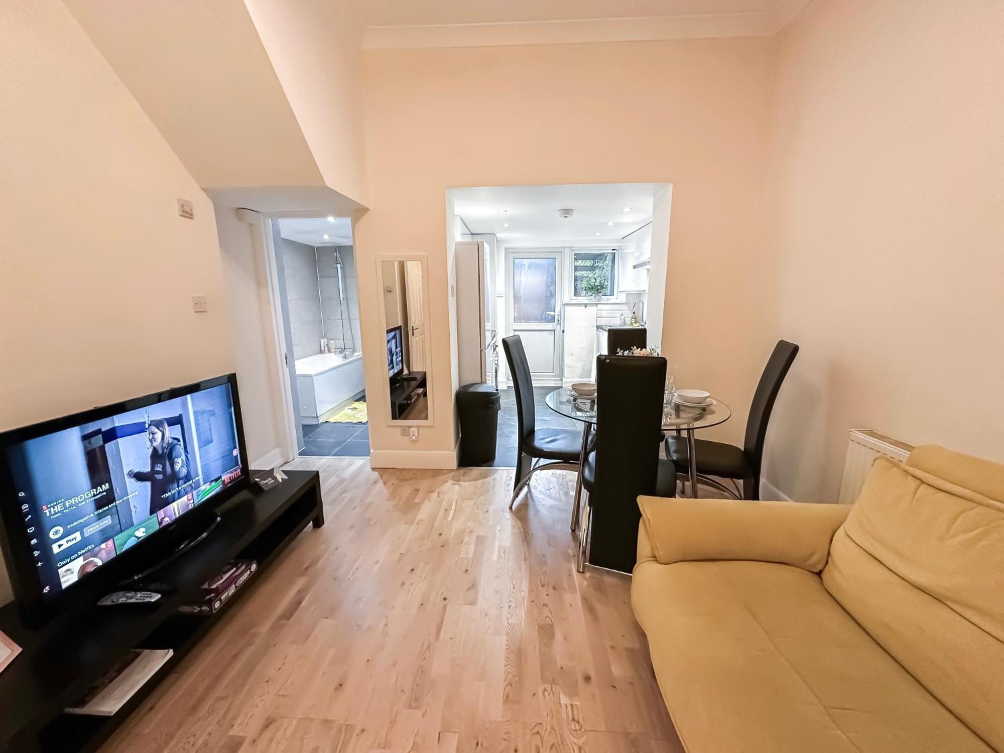 1Bedroom Flat With Small Garden In Finsbury Park, Highbury Londres Exterior foto